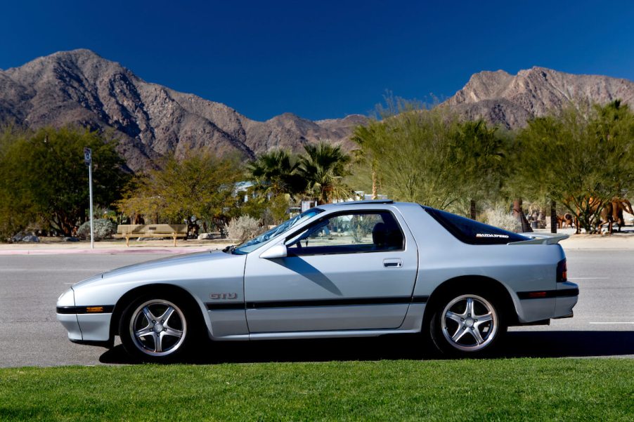 Mazda RX-7 silver