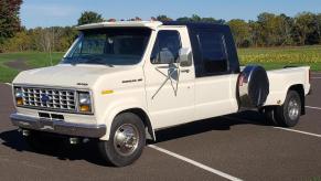 1989 Ford E-350 Centurion Van-Truck profile