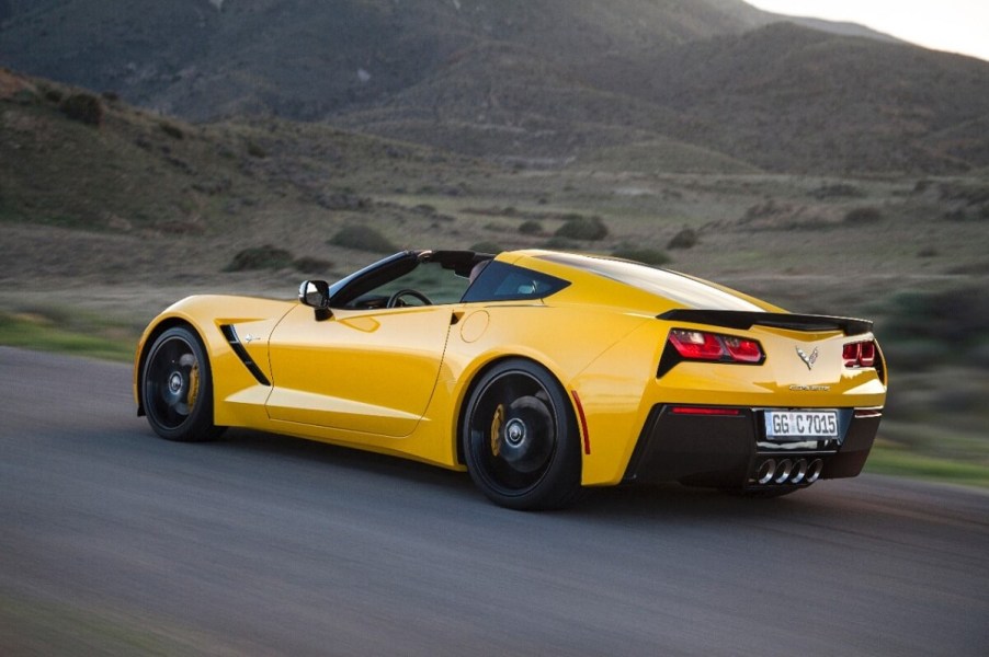 A C7 Chevrolet Corvette from the 2015, 2016, or 2017 model year blasts across the desert without problems.