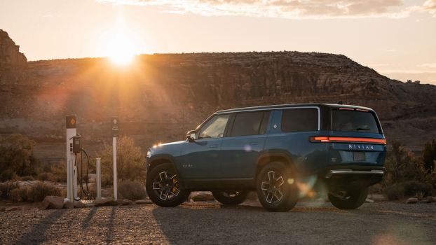 How Popular Is the Rivian R1S?