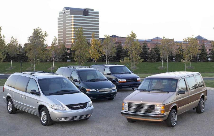 Chrysler minivans, Ford minivans, Lee Iacocca