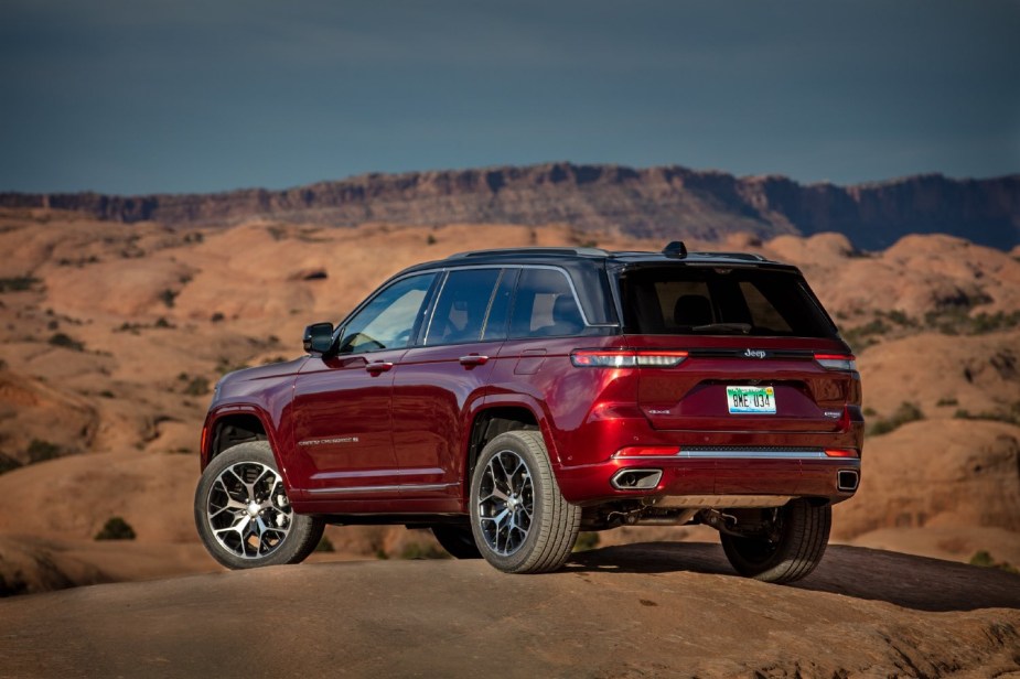 2023 Jeep Grand Cherokee from the back 