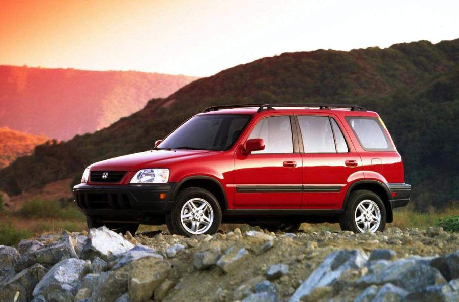 A red 2001 Honda CR-V