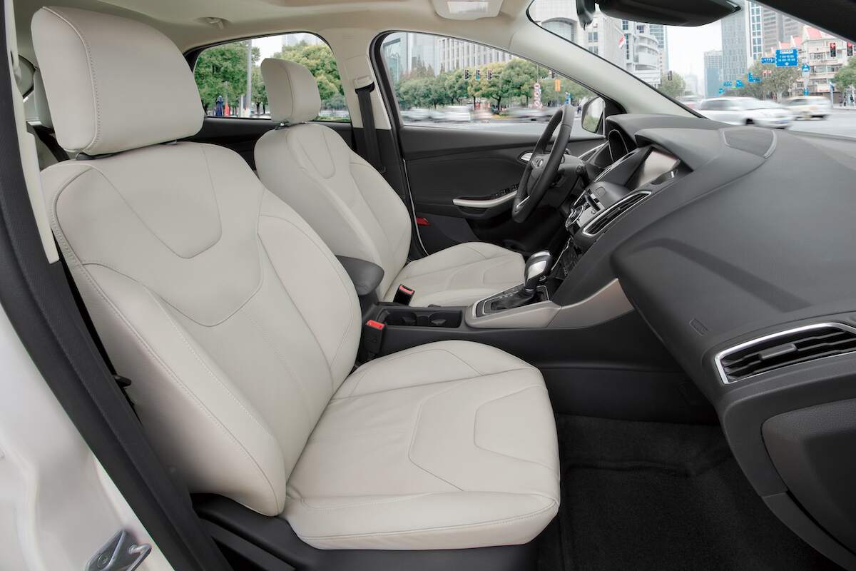 2018 Ford Focus Titanium interior 1st row