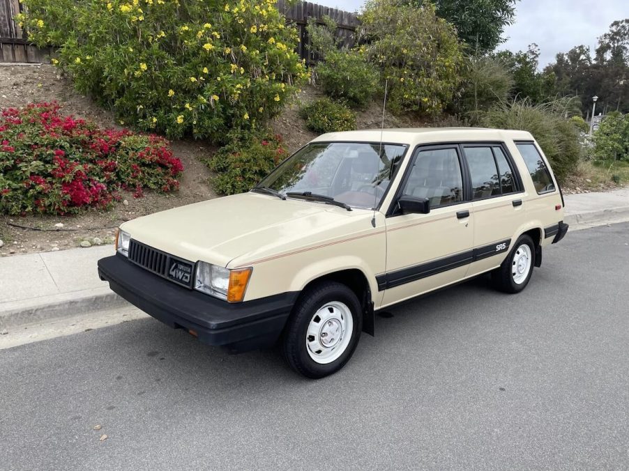 The front view of the 1983 Toyota Tercel 4WD