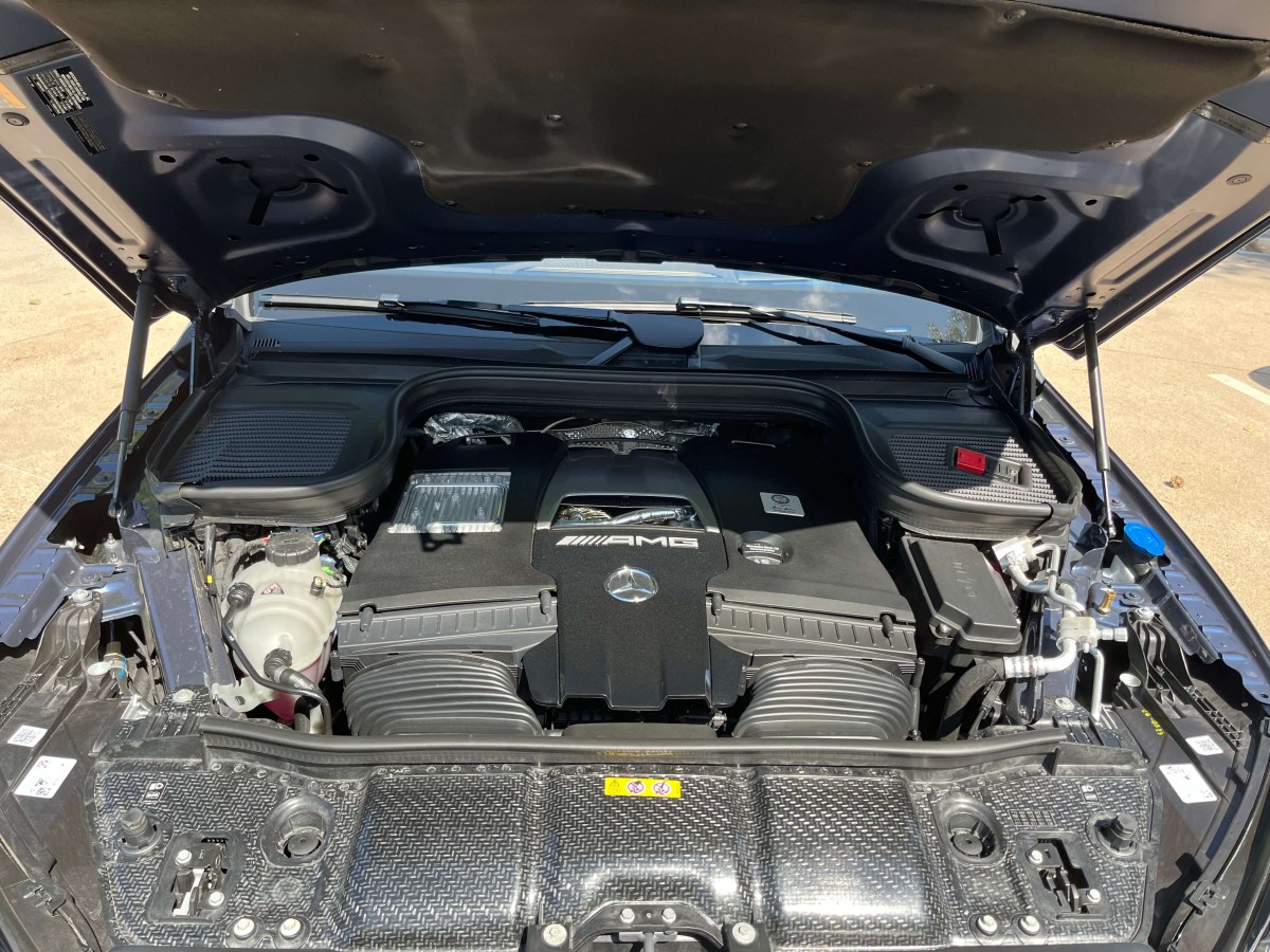 2024 Mercedes-Benz GLE 63 AMG Bi-Turbo V8 engine