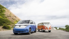 Blue 2025 Volkswagen id. Buzz van with red Microbus