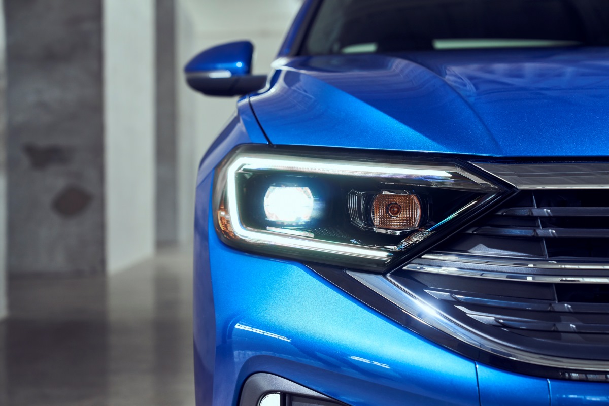 Close-up of the 2023 Volkswagen Jetta headlight