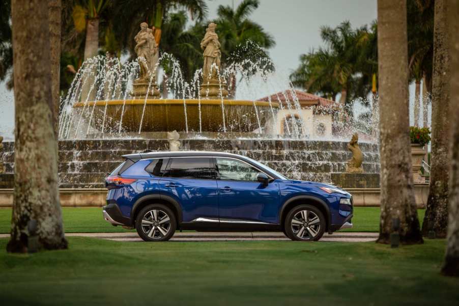 The 2023 Nissan Rogue pros and cons include the exterior design