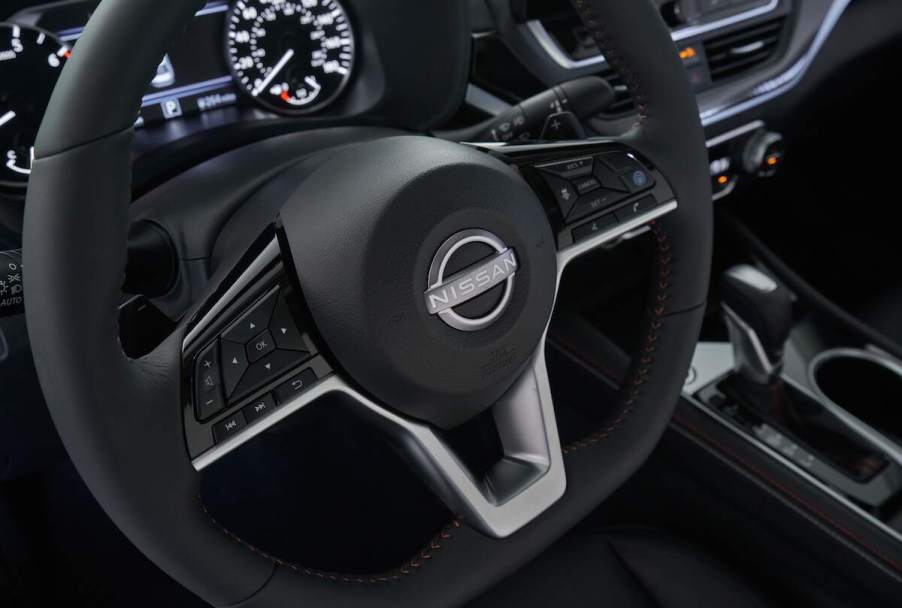 2023 Nissan Altima steering wheel