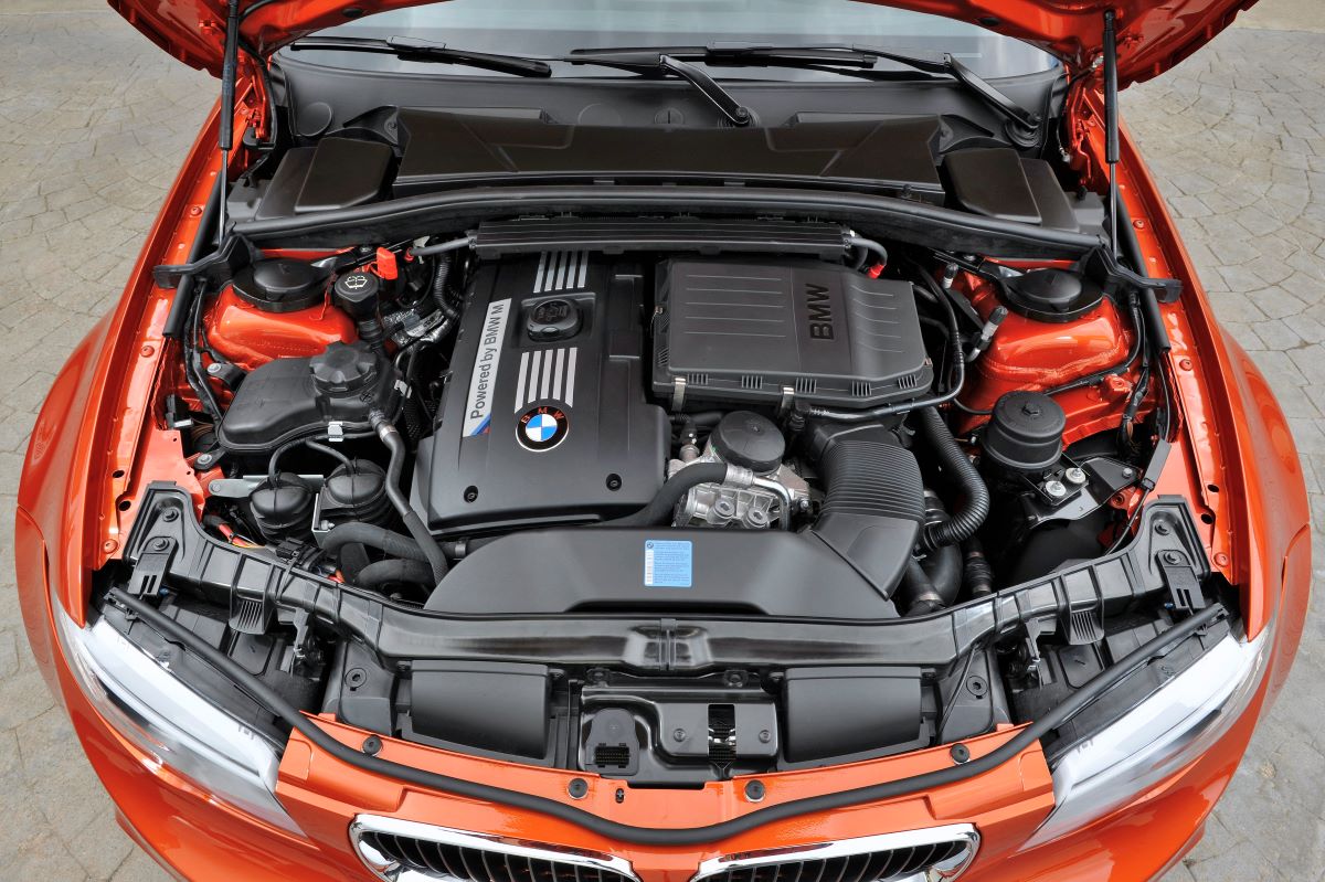 N54 Engine in BMW 1M uses premium fuel and you don't want to use the wrong fuel.