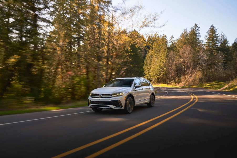 This 2023 Volkswagen Tiguan is a good small SUV