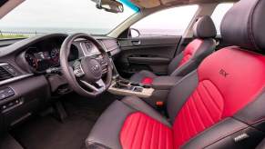 2020 Kia Optima SX front seats