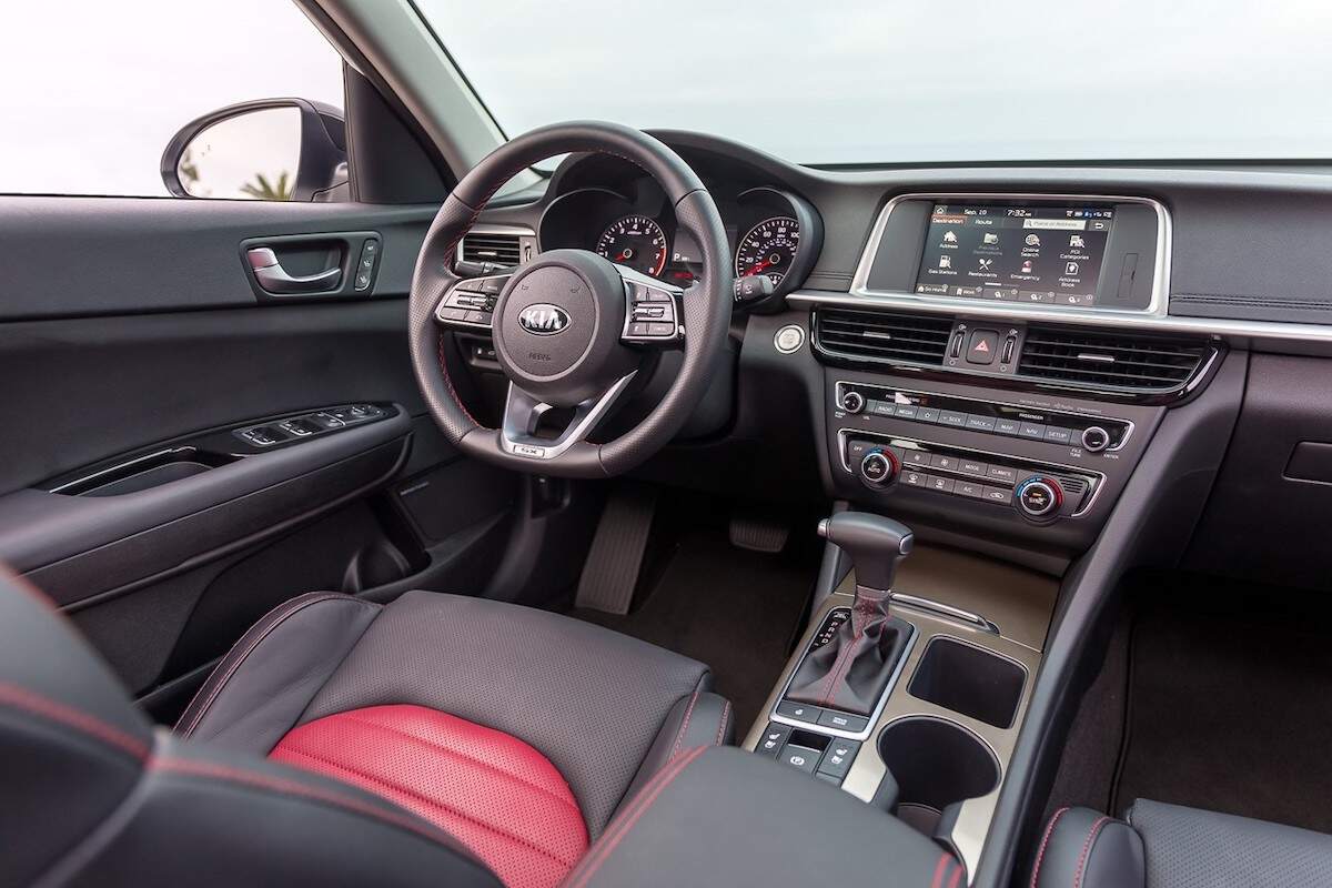 2020 Kia Optima SX cockpit