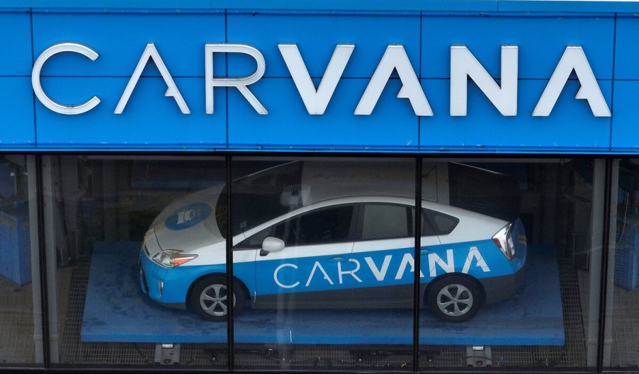 Carvana dealership tower promotional shot