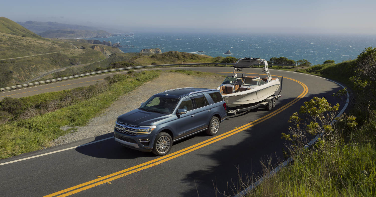 This large Ford Expedition SUV is a good family vehicle