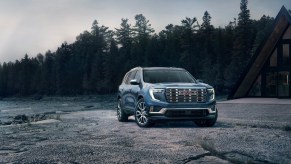 2024 GMC Acadia Denali