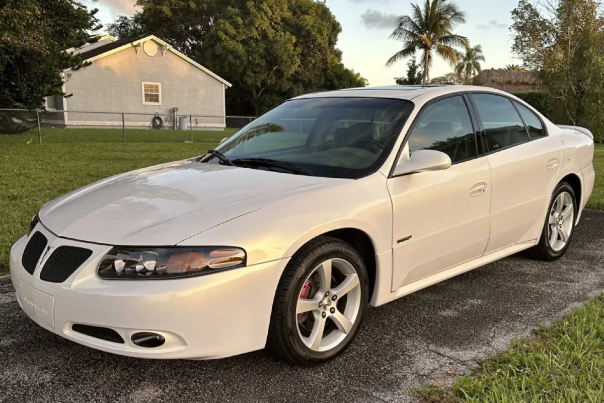 A white Pontiac Bonneville GXP V8