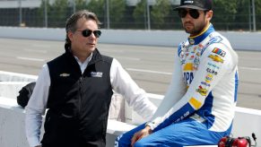 Chase Elliott and Jeff Gordon talk at Pocono