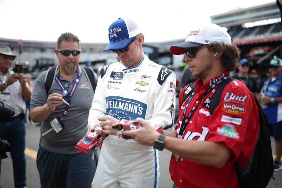 Dale Earnhardt Jr. with fans