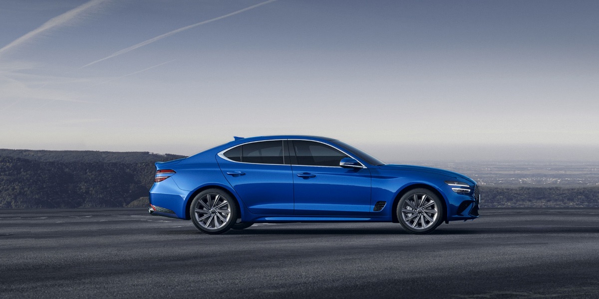 2024 Genesis G70 in blue