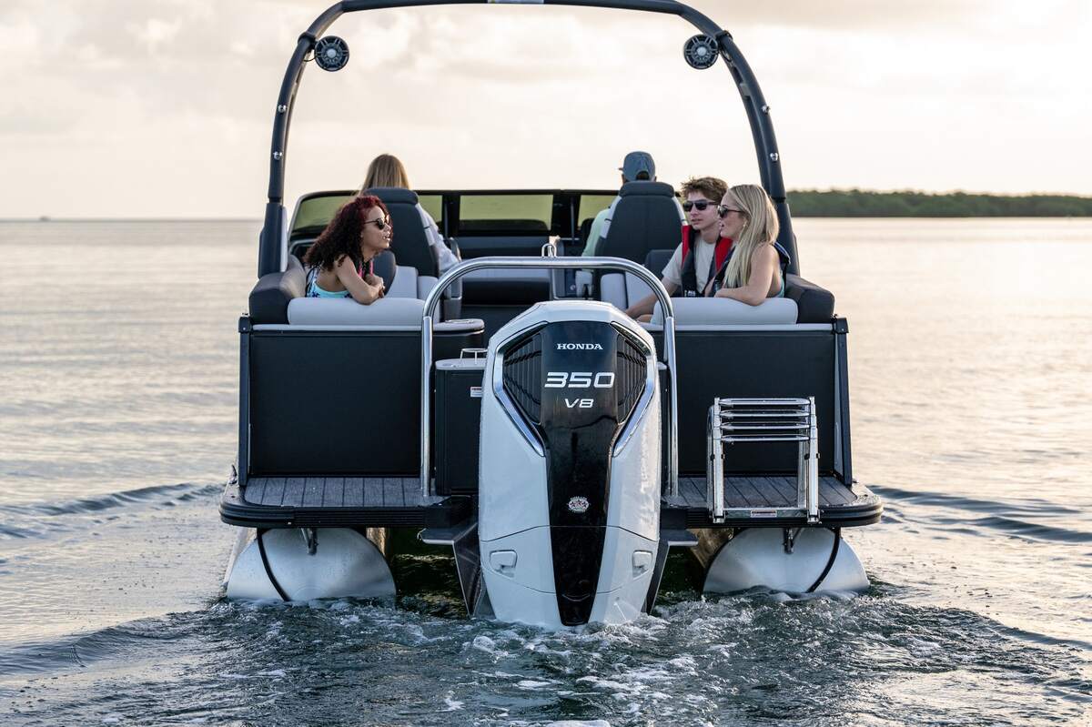 The Honda BF350 V8 outboard motor on a Tahoe pontoon boat