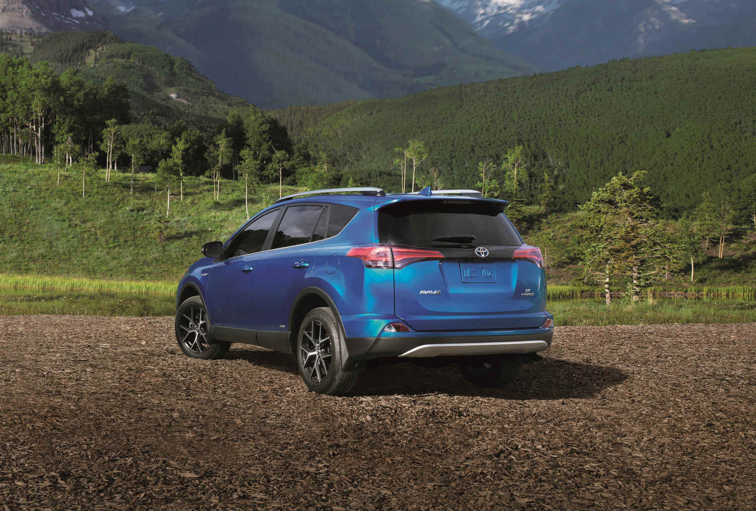 One of the best used SUVs is this Toyota RAV4