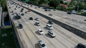 Yellow line I-95 Interstate 95 Florida