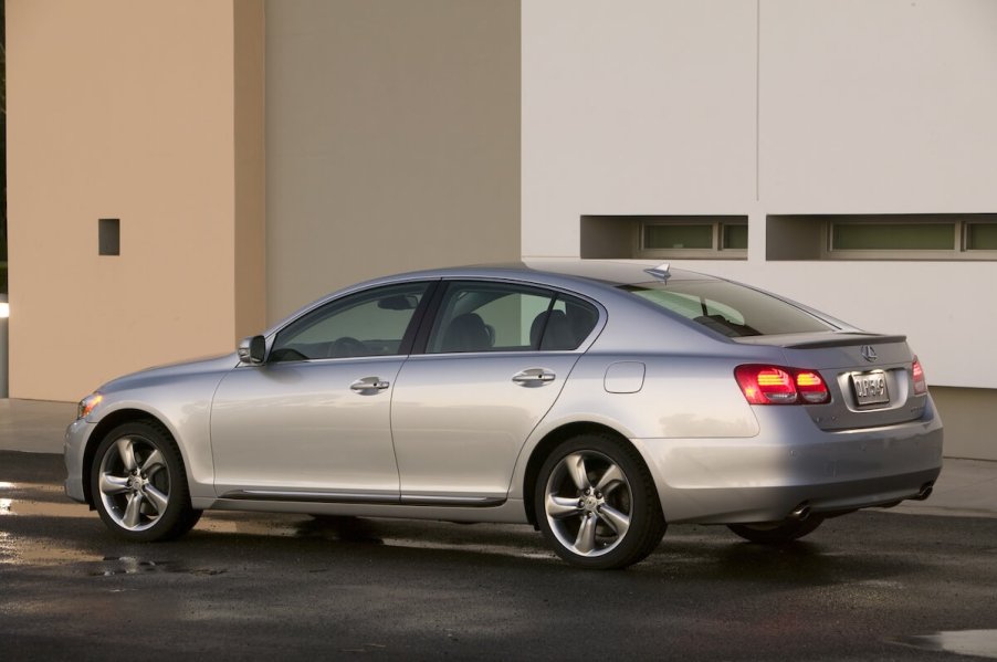 A rear view of the 2008 Lexus GS 350