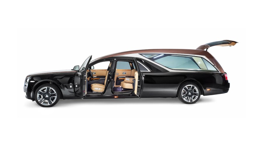 The Ghoster hearse is a Rolls-Royce Ghost that has been transformed into a hearse by Italian company Biemme.