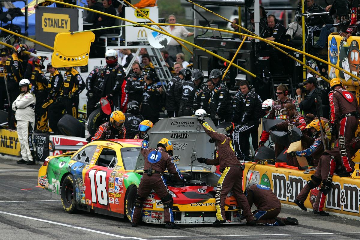 2008 Kyle Busch NASCAR Toyota Heim Joint failure New Hampshire Motor Speedway