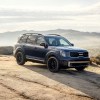 The 2023 Kia Telluride off-roading in dirt