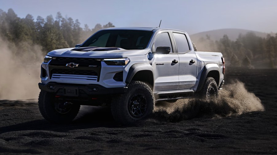 The 2024 Chevy Colorado kicking up dirt