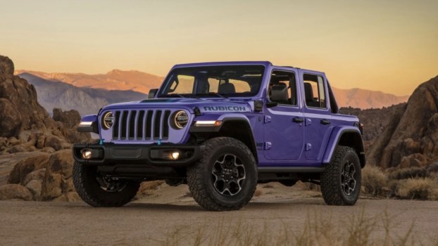 The 2023 Jeep Wrangler Has a Higher Resale Value Than the Ford Bronco