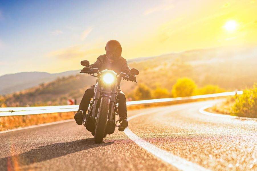 A Harley-Davidson rider adopts good motorcycle safety habits with full kit.