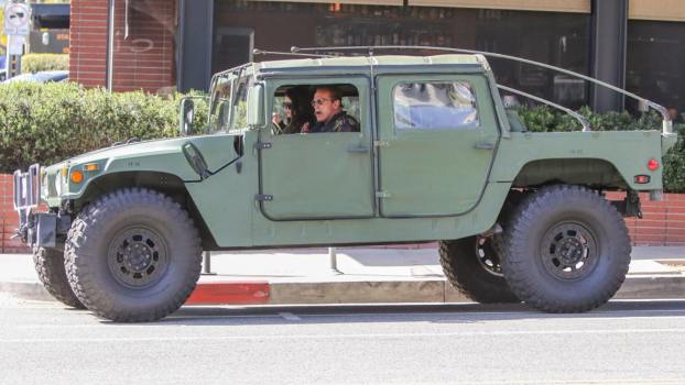 Arnold Schwarzenegger Is the Man To Thank for the Hummer H1