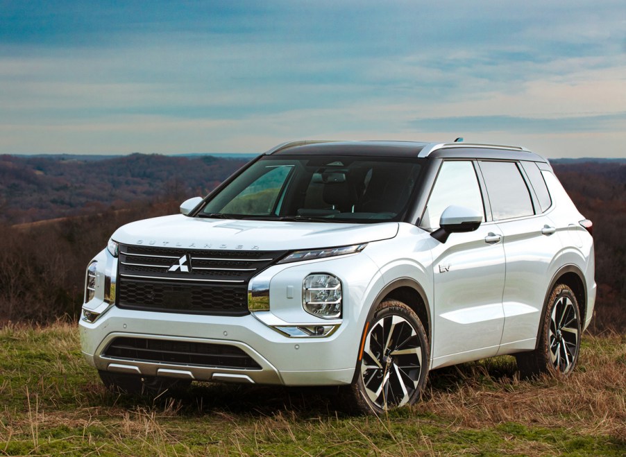 A white 2024 Mitsubishi Outlander PHEV