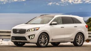 Most look for the best auto rates when buying cars. However, a dealership took back this man's used Kia Sorento and now he's suing.