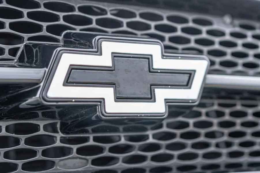 1996 Chevrolet Impala SS front grille emblem in close view