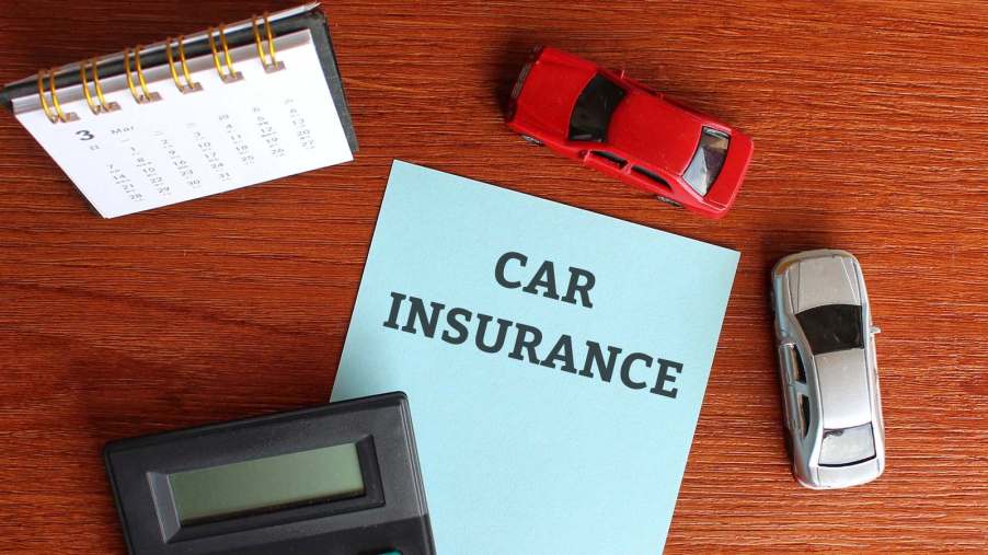 A New York company is telling drivers they must find new car insurance policies as it's going out of business.