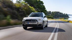 There is a new car recall impacting the Mini Cooper that could cause fires. Luckily, BMW auto mechanics can quickly fix the issue.