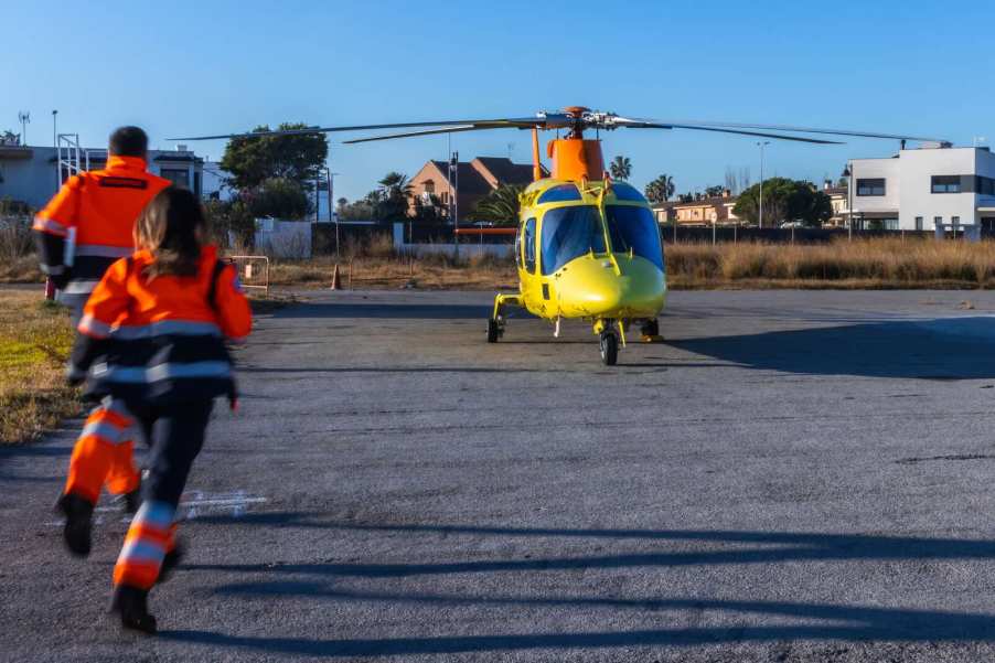 Paramedic students get on life flight helicopter