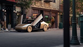 The Tesla Robotaxi, the soon-to-be cheapest Tesla, shows off its doors.